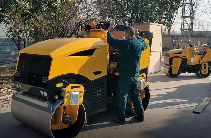 greatgoodiesandgifts小型壓路機出口發貨中