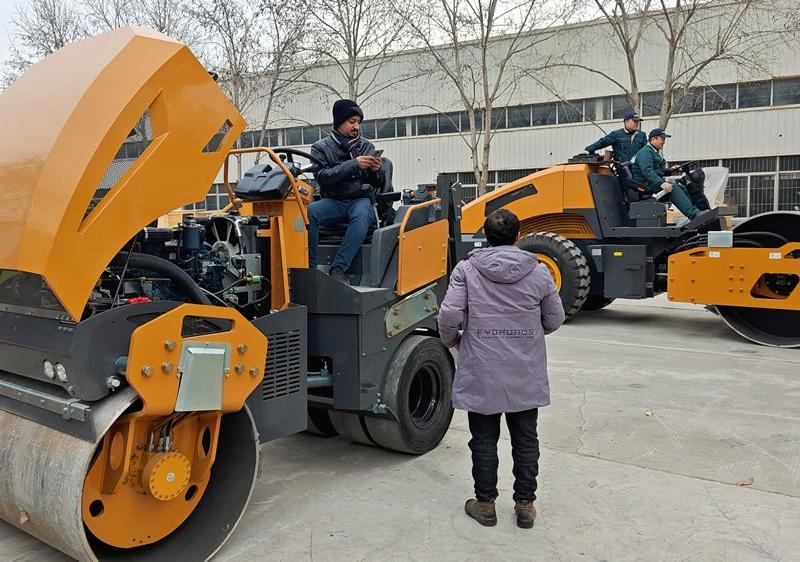國外客戶來我廠參觀考察，並達成合作意向