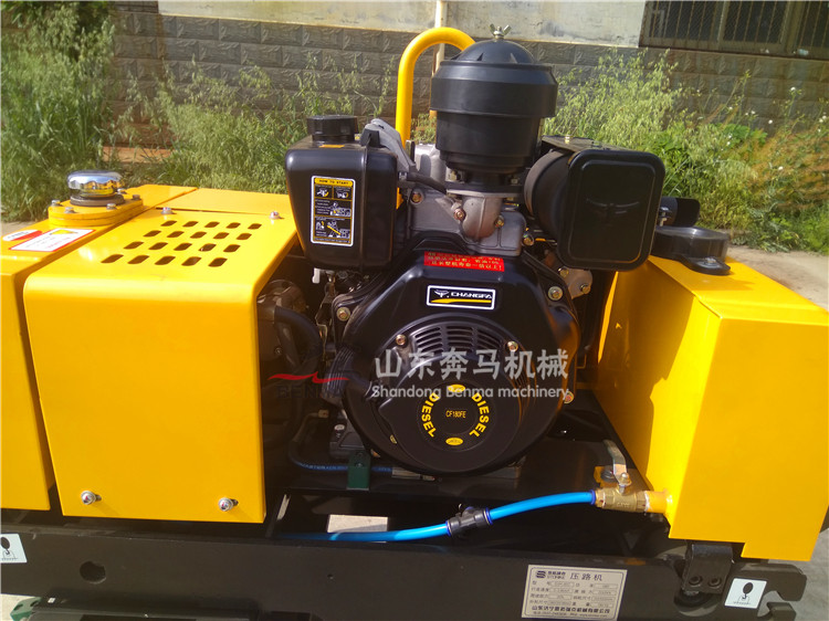 手扶全液壓壓路機 (118).jpg