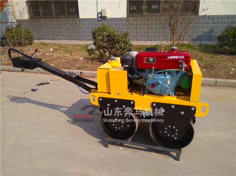 1527926424865706.jpg 50手扶壓路機 (51).jpg