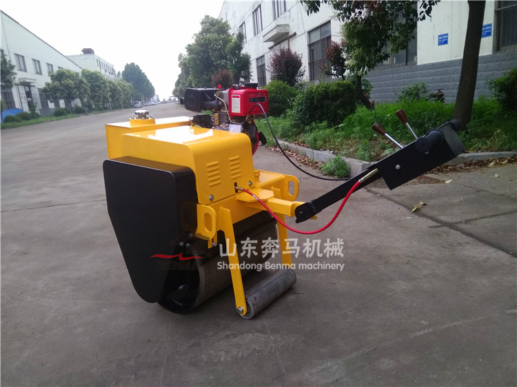 1528428364566417.jpg 30手扶壓路機 (62).jpg